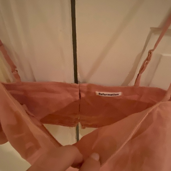 Reformation linen set - Picture 6 of 7